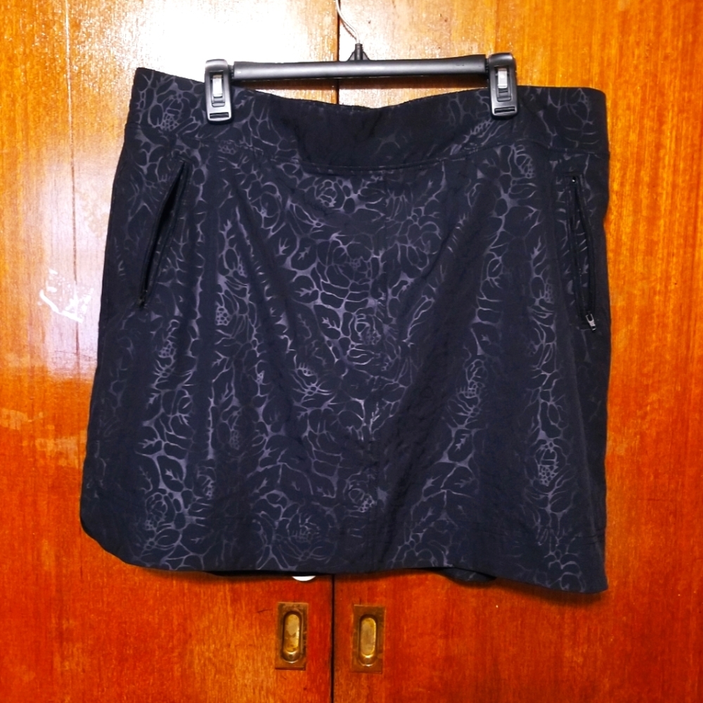 Orvis Rose Print Athletic Skort